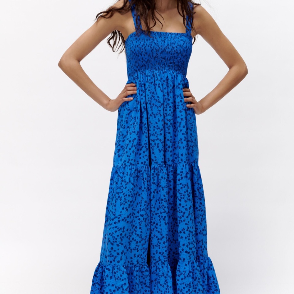 ZARA Smocked dress (NWOT)